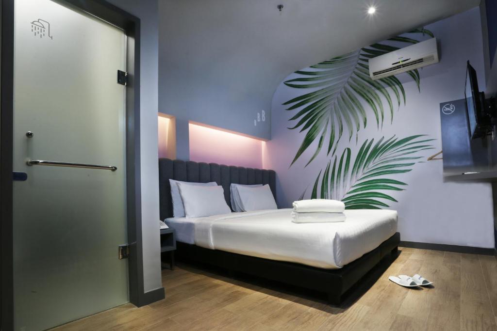 J Hotel Medan Exterior photo