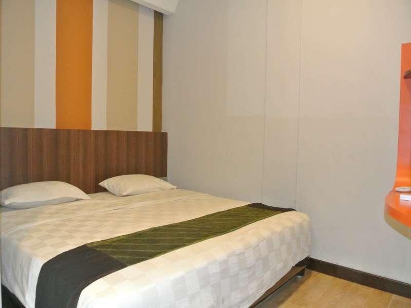 J Hotel Medan Exterior photo